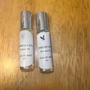 LAND OF AAHS Perfume Oil Roll ons BAKERY AIR, CINNAMON ROLL